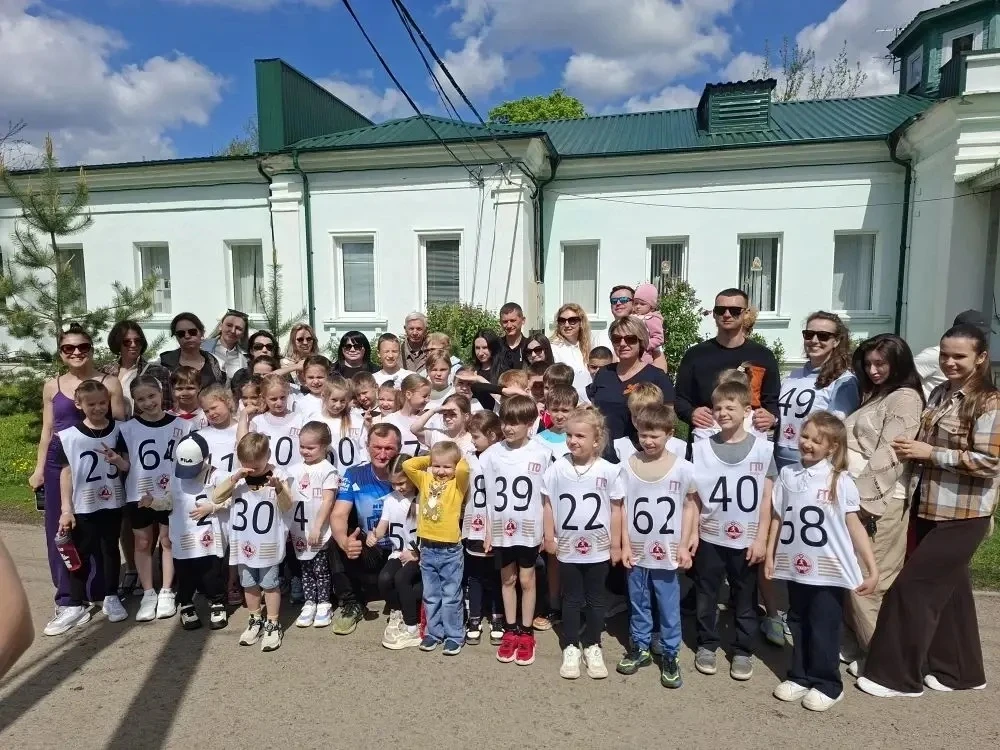 Сегодня, 12 мая, в м. Боевка наш дружный и сплоченный коллектив Прогимназии "Радуга" пр...