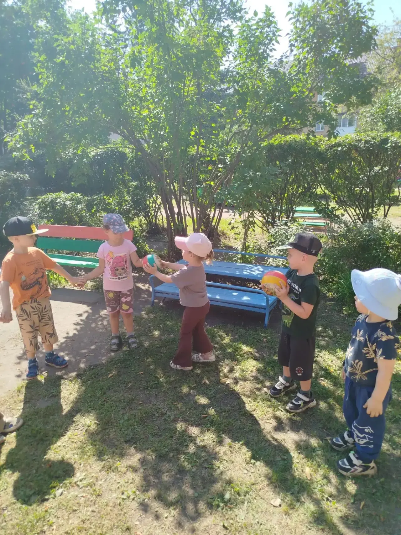 ☀☀☀Летняя прогулка в детском саду - это веселье, здоровье и развитие!