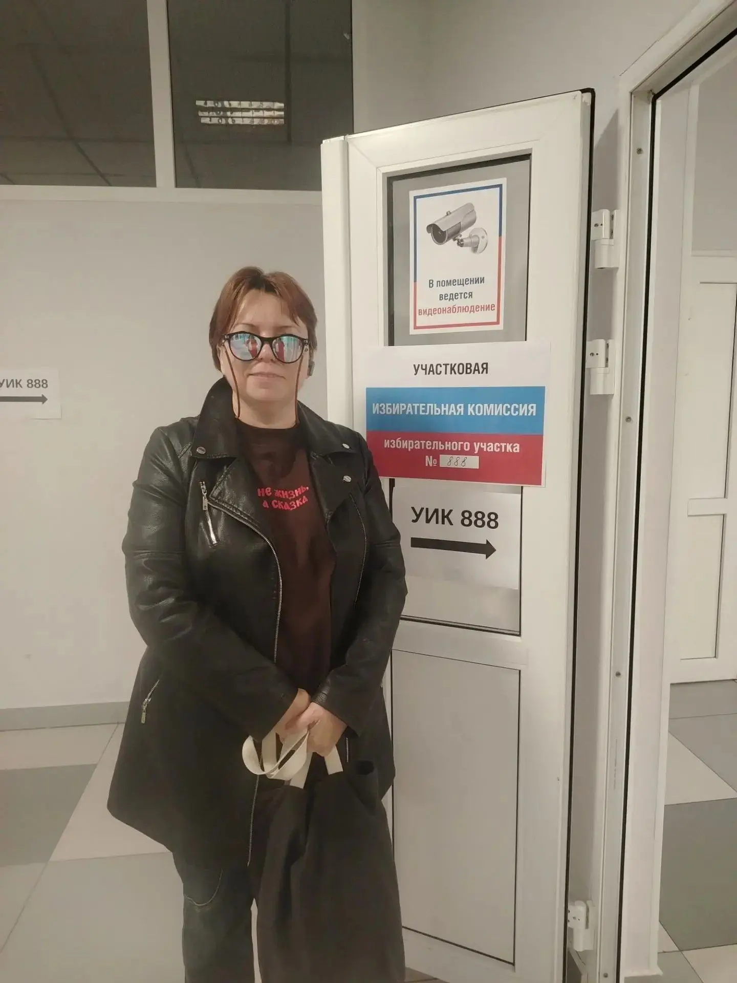 Сегодня мы здесь не просто как коллеги, а как соседи и друзья. Никто не остается в стор...