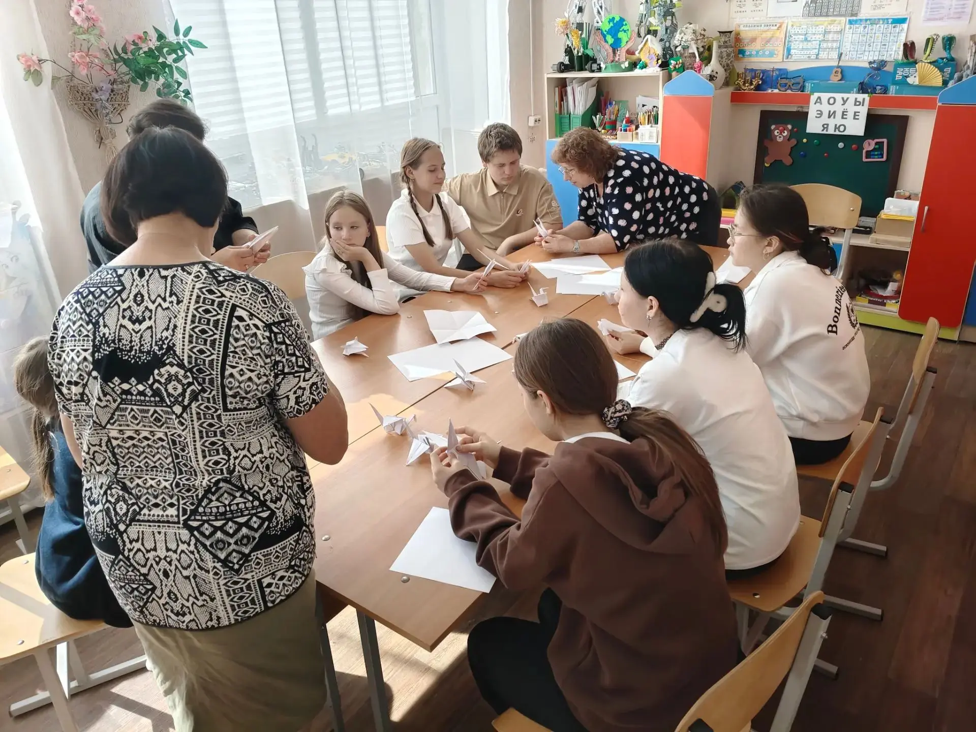 Бумажные крылья для мира ✂️🕊️