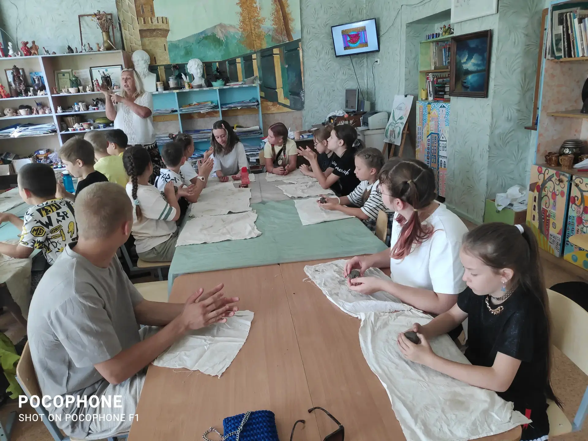 🎉 7‑й день в лагере: глина, путешествия, спорт и море смеха! 🎉Этот день получился по-настоящему ра
