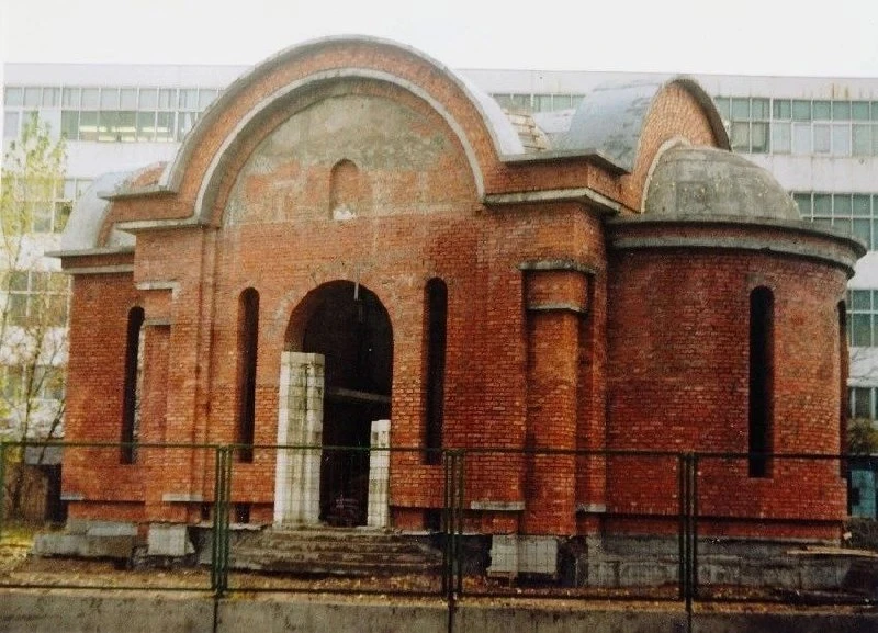 На фото 2005-й год. Строительство храма Сергия Радонежского на Рязанке. Он расположен р...