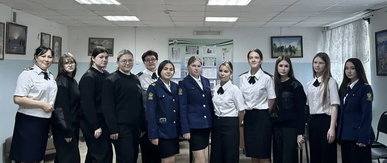 14.05.26г. была проведена беседа с девушками, проживающими в общежитии, на тему: «Прави...