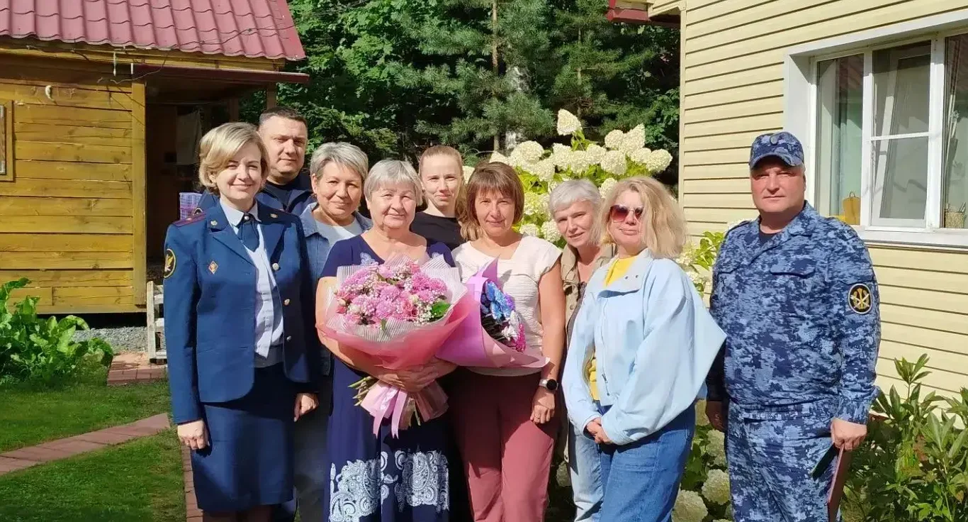 Мастерица счёта - сотрудники УФСИН России по Республике Карелия поздравили с 70‑летием ...