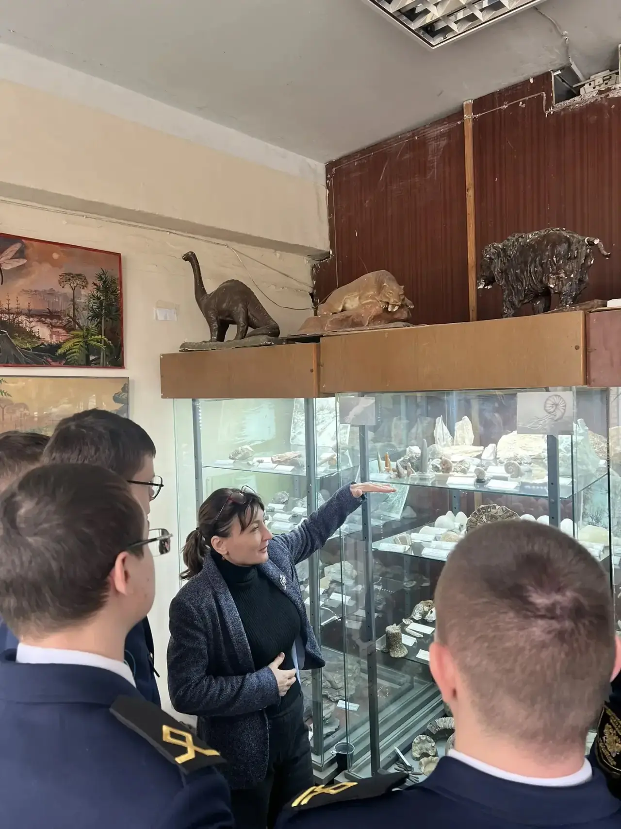 Курсантам МПК ХГМА провели выездной урок по предмету «Химия» 🧪  Занятие прошло под руководством преп