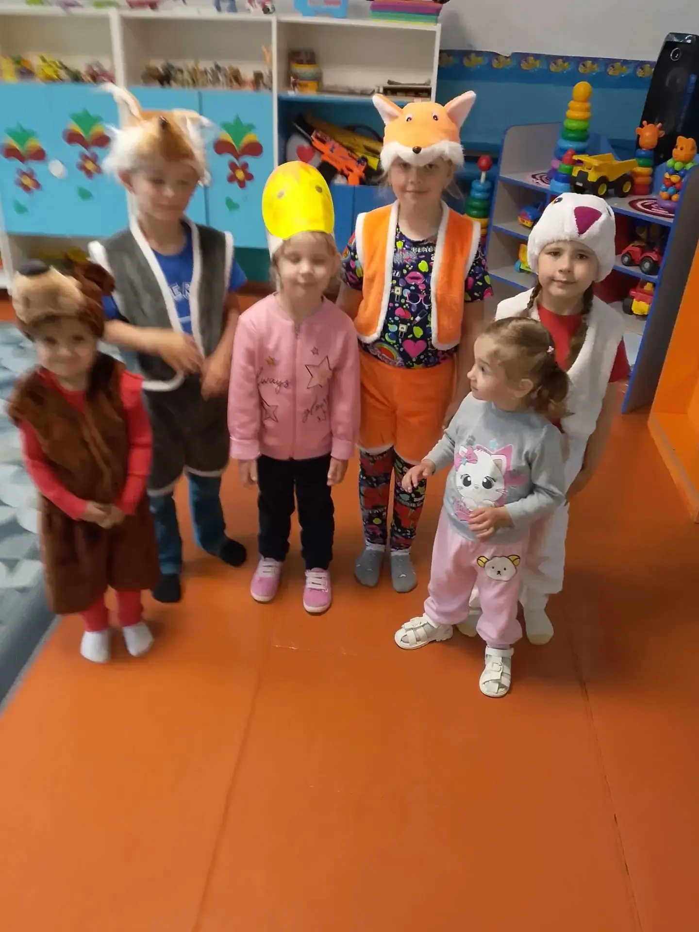 Какой чудесный день у нас сегодня! Наши ребята стали настоящими актёрами и зрителями на...