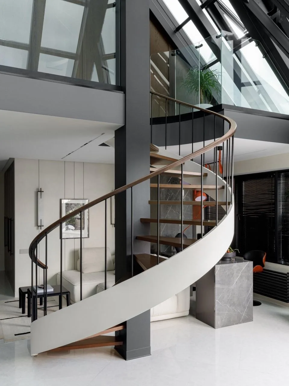 Команда RE design buro — о вдохновении голландскими интерьерами и сложных инженерных ре...
