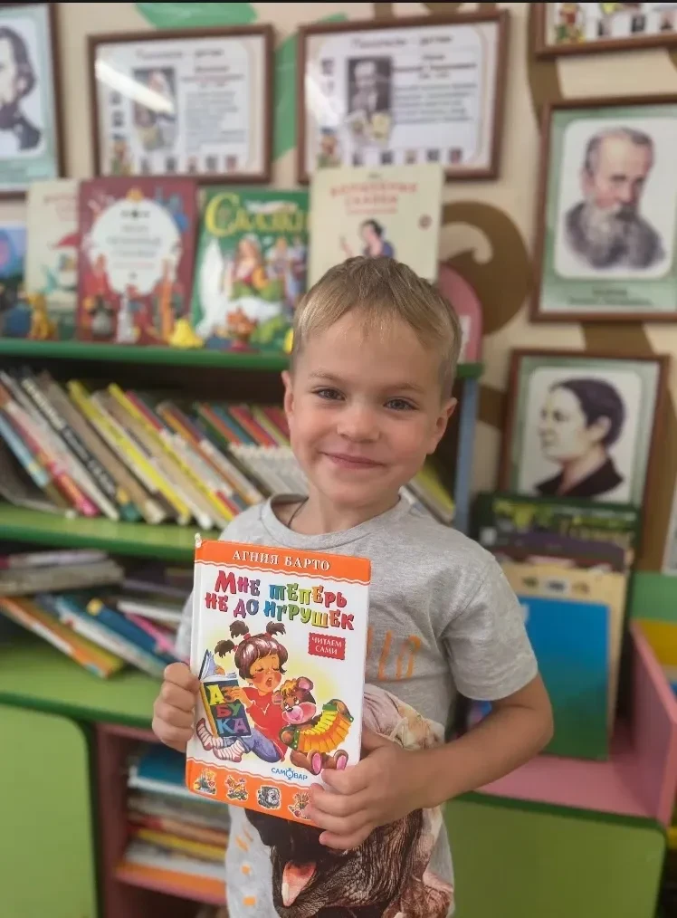🎉 УРА! УРА! УРА! Сегодня наш любимый праздник — ДЕНЬ ЗНАНИЙ! 📚 Этот день начался с са...