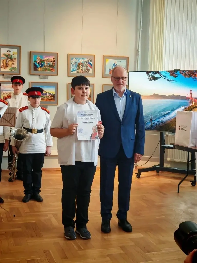 🎨 В Северной столице наградили юных художников — наследников суворовской доблести  7 мая 2026 года в