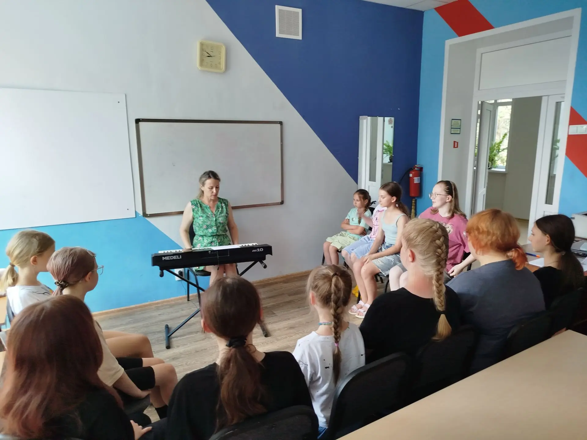 🤩✨Ещё одно яркое событие в нашем лагере прошло  с пользой для ребят в центре «Исток»!

 🗓11 июня в