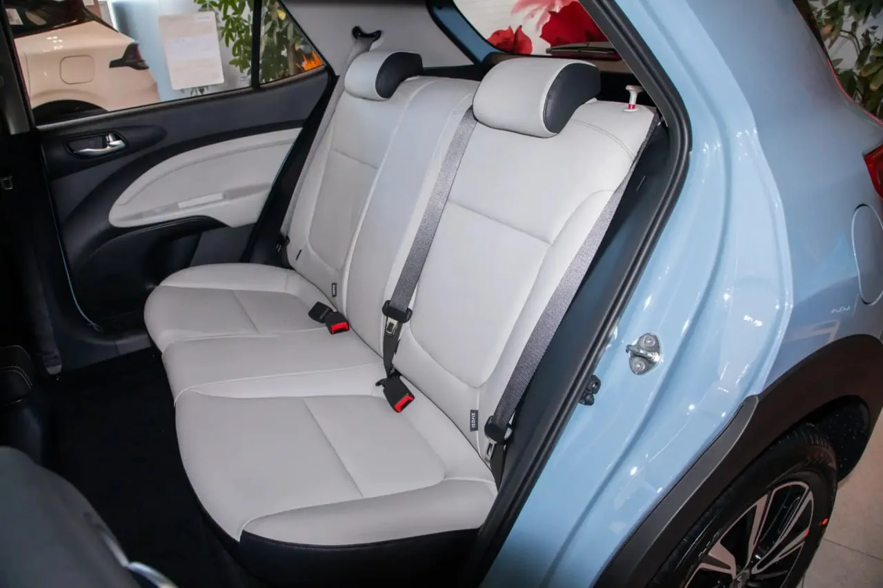 🚘 Новый Kia KX1 (Stonic) из Китая — ваш идеальный городской кроссовер!  Год выпуска: 2025. Двигатель