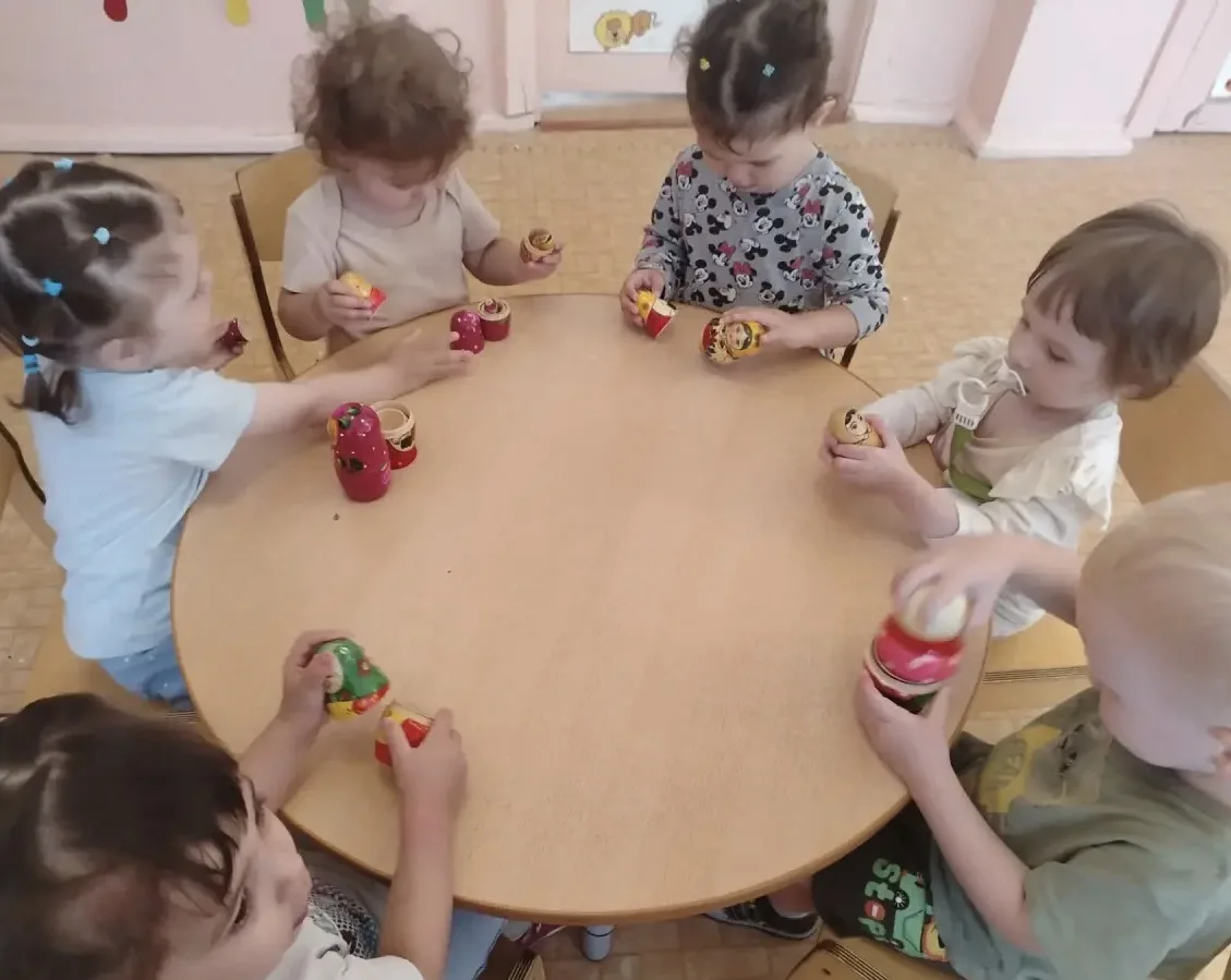 🧸🎭🪆Подходит к концу наша увлекательная, волшебная неделя, посвященная любимым играм и игрушкам!
Н