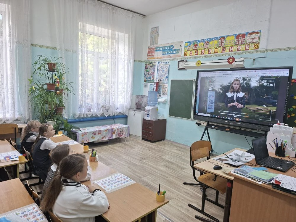 🇷🇺РАЗГОВОРЫ О ВАЖНОМ🇷🇺
 
🥁Сегодняшний день был отмечен особенно важным событием: в рамках цикла