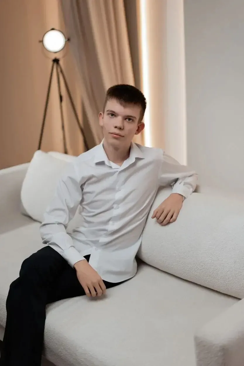 🎉 Ковалев Дмитрий из 11 А класса сдал ЕГЭ по химии на 100 баллов! 🧪💯