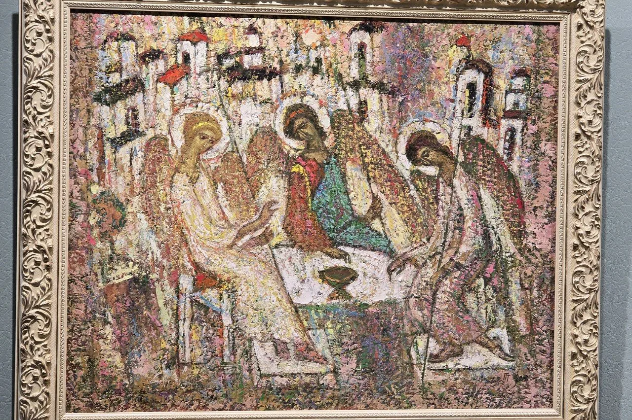 🎨В музее «Либеров-центр» (ул. Думская, 3) в преддверии Дня России открылась персональн...