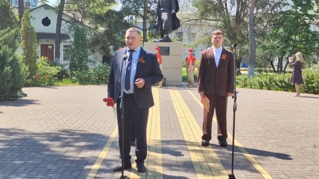 9 мая в МБОУ Калачеевская  гимназия № 1 им.Н.М.Дудецкого состоялся торжественный митинг, посвящённый