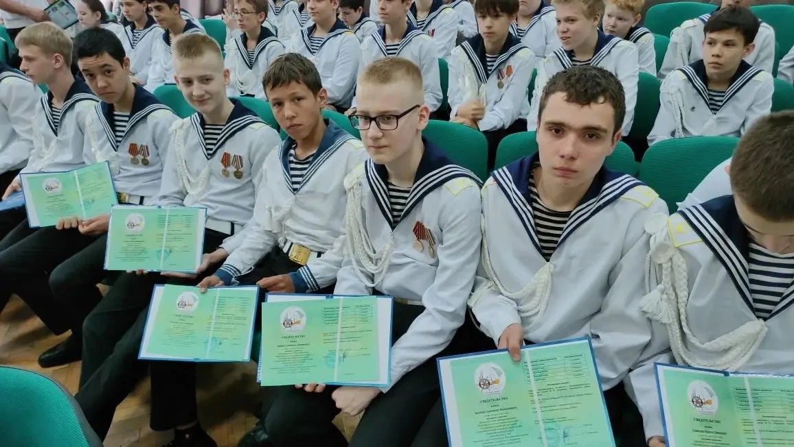 В нашем лицее состоялось замечательное событие — торжественное вручение Свидетельств об...