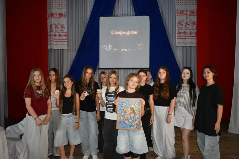 17 июня 2026 года в Доме культуры прошла очередная арт-встреча «Квартирник». Главным го...