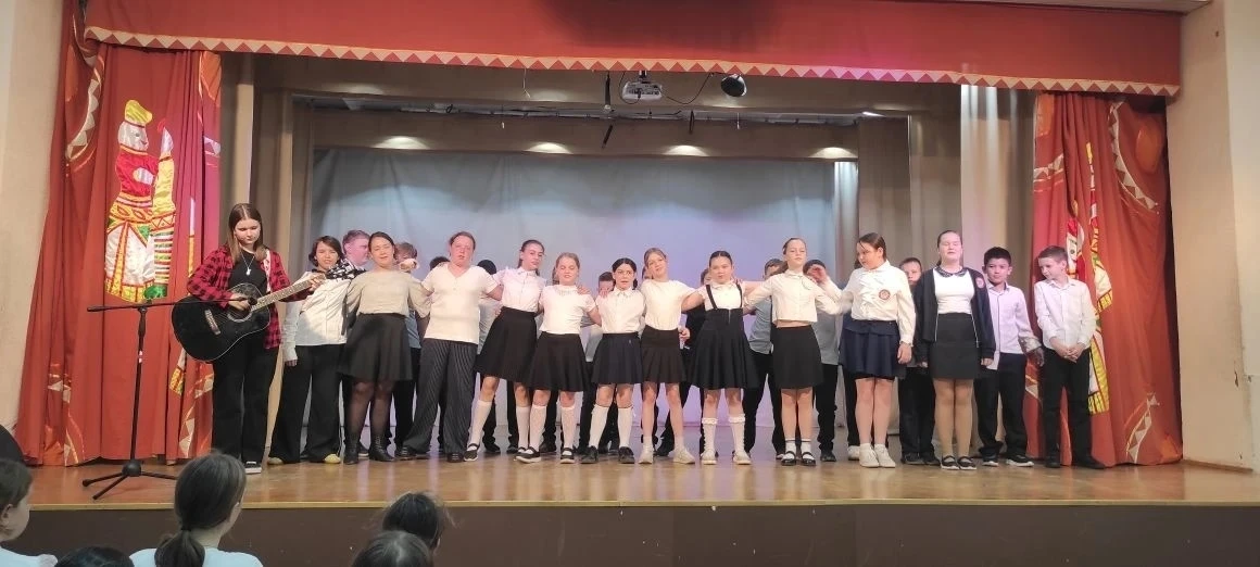 В СП Школа прошёл конкурс «Орлятской песни»! 🎶  В рамках празднования  Дня детских общественных орга