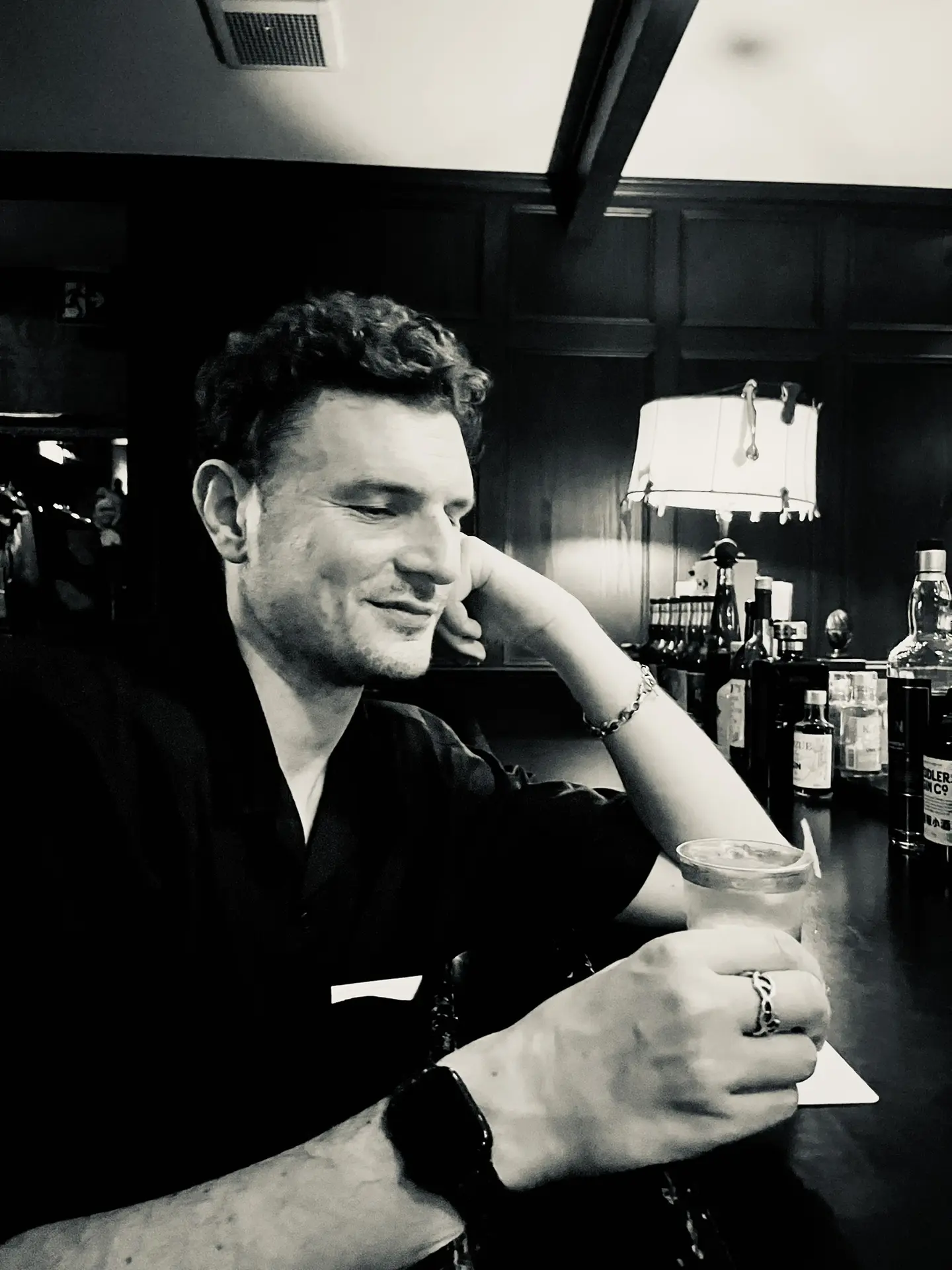 🍹Рекомендация сегодняшнего дня - Lamp bar в городе Нара, что недалеко от Осаки.

В Наре вы окажетес