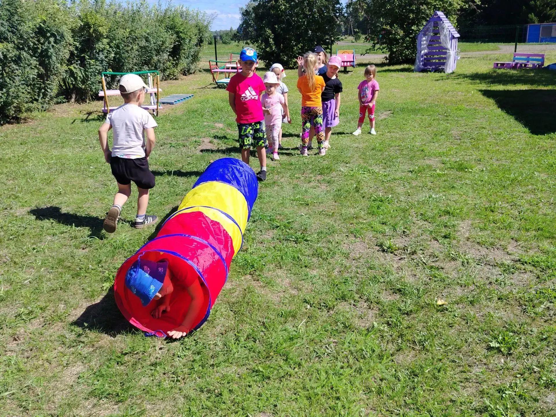Фото