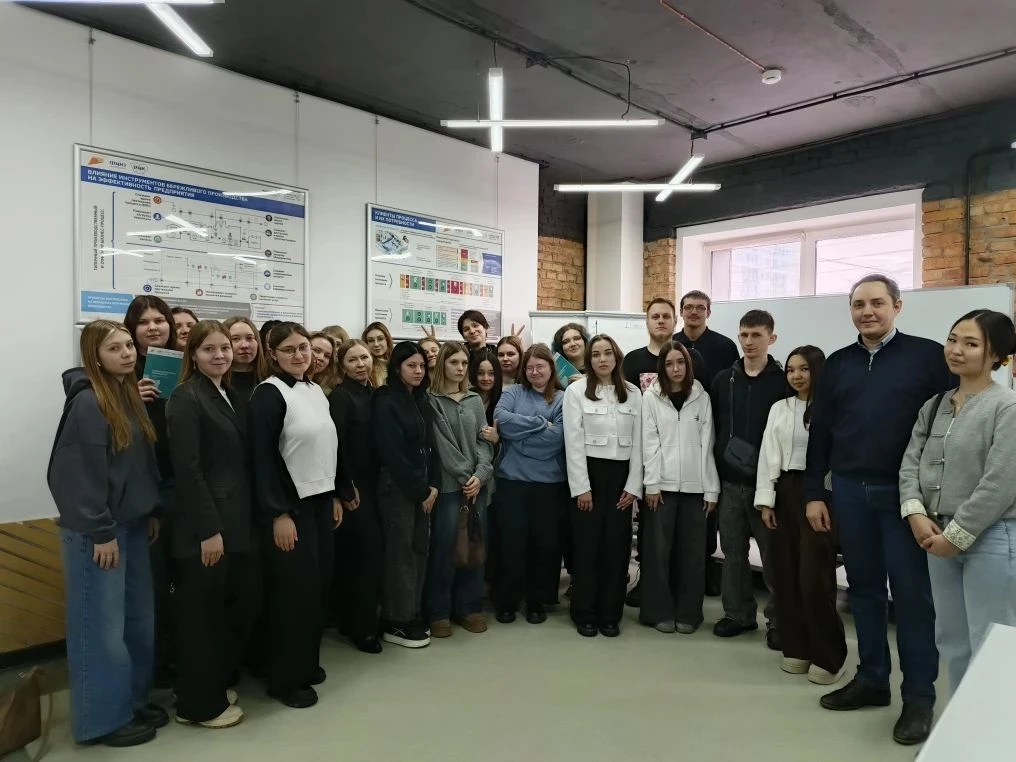 🗺️ Дайджест студенческих экскурсий.  📍Студенты группы 11ССА242 вместе с преподавателем Константином 