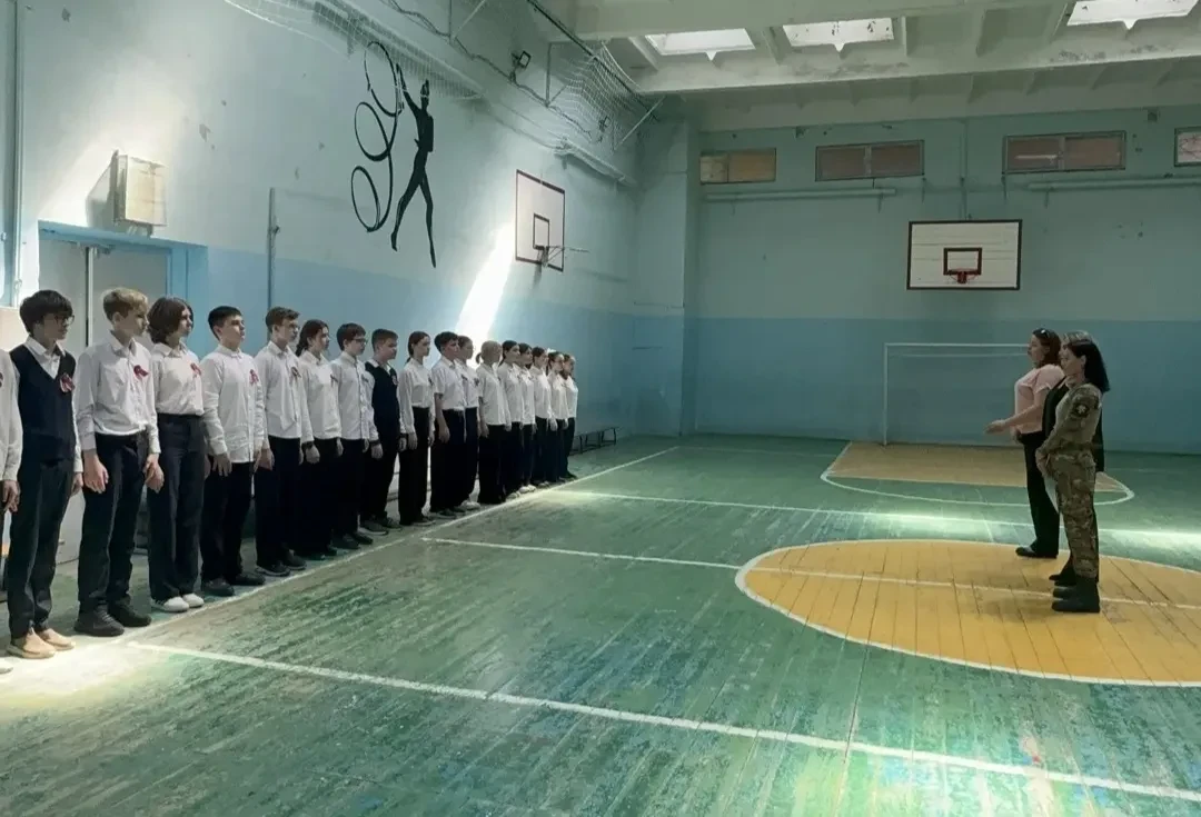 🎖️ Смотр песни и строя, посвящённый 81-й годовщине Победы в Великой Отечественной войне Вчера в наше