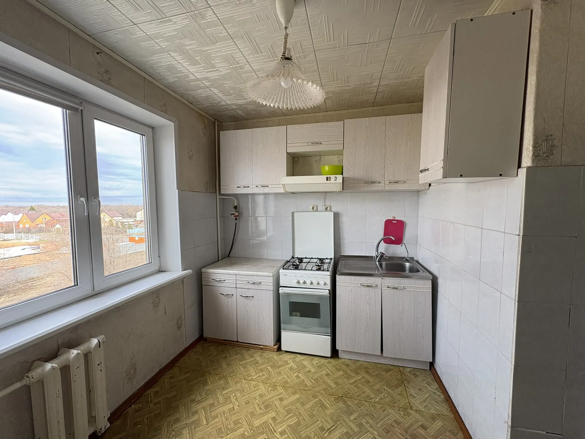 Предлагаю к продаже квартиру по адресу улица Авиационная,  14/1, этаж 4, состояние хорошее. Продаетс