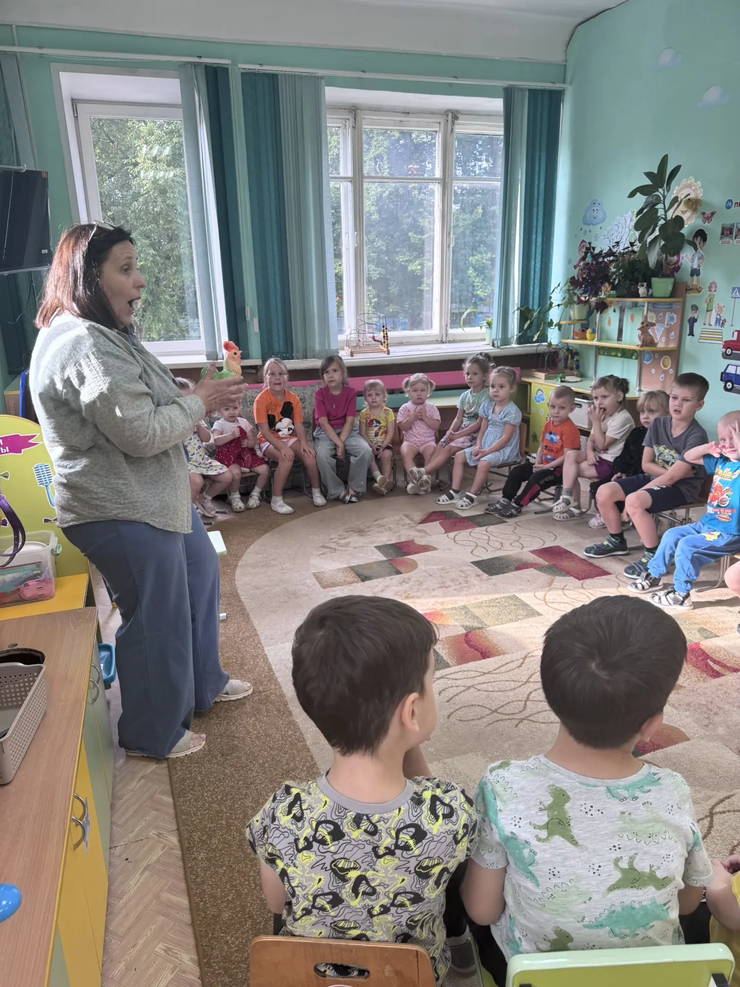 🎉 В нашу группу пришёл сегодня петушок — и не один, а со всей своей семьёй! 🐓
