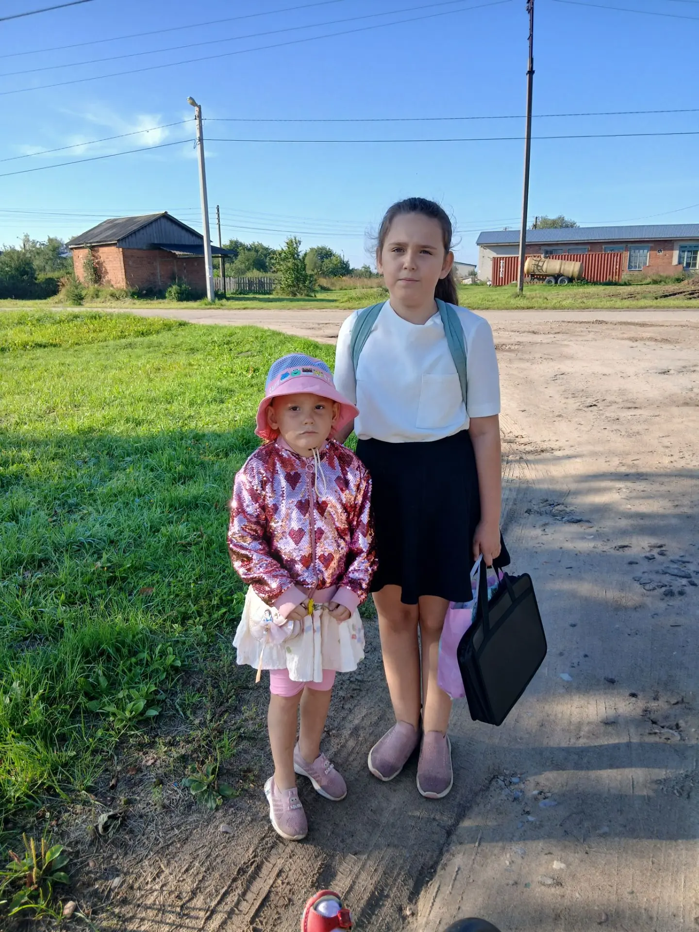 С днём знаний всех кто учиться ☺️