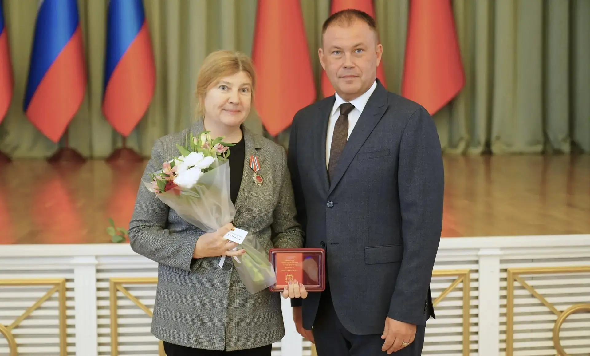 Поздравил работников финансовой сферы Кузбасса с профессиональным праздником.