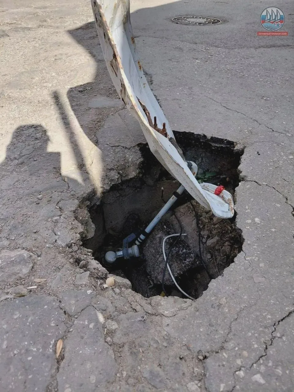 🛣 Кто приведёт в порядок дорогу у Южной, 11?