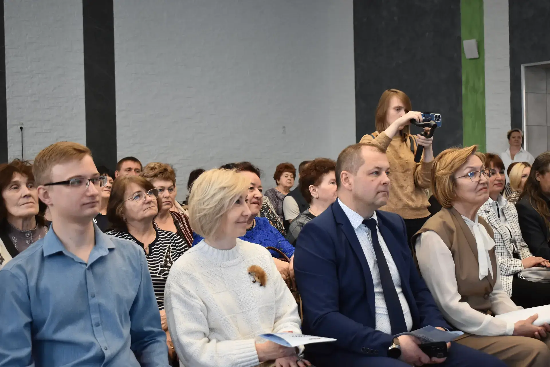Председатель Совета народных депутатов Камешковского округа представила опыт развития ТОС на межреги
