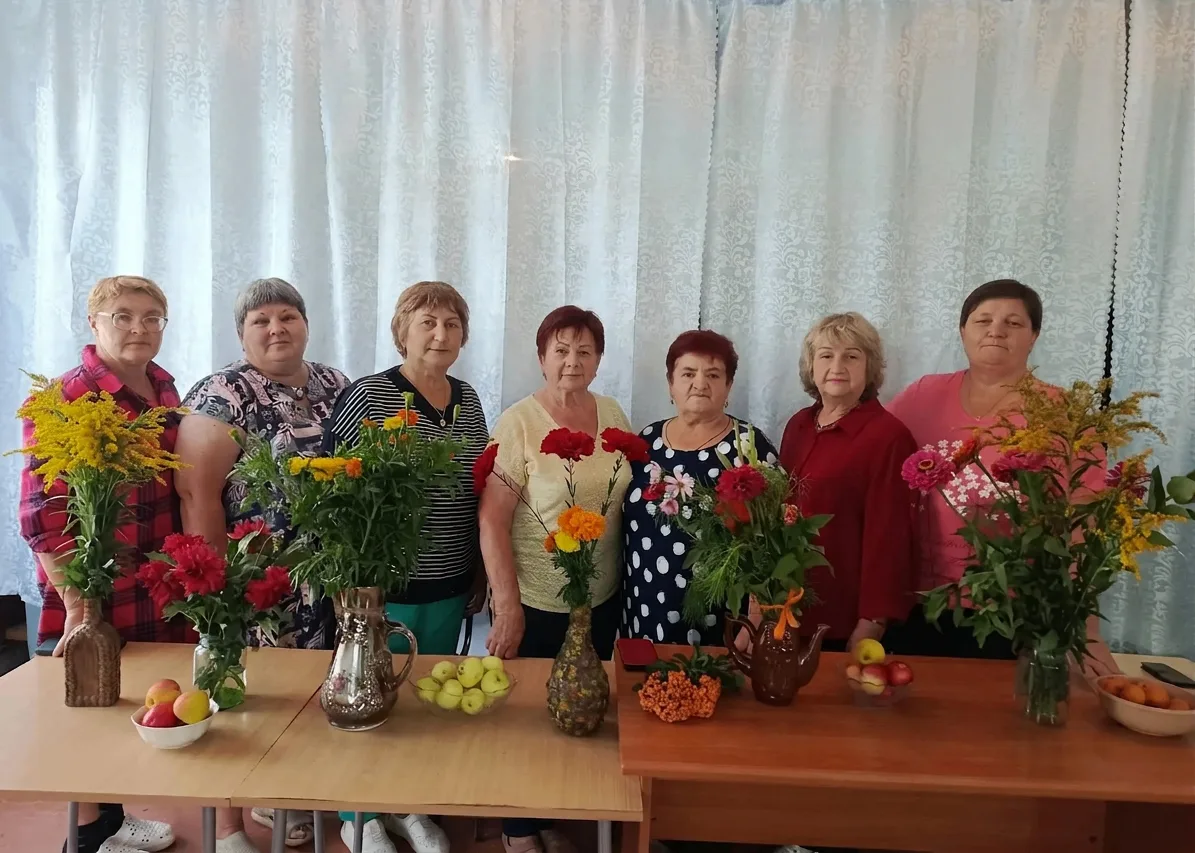 💐 «День осенних цветов» в клубе «Горница»