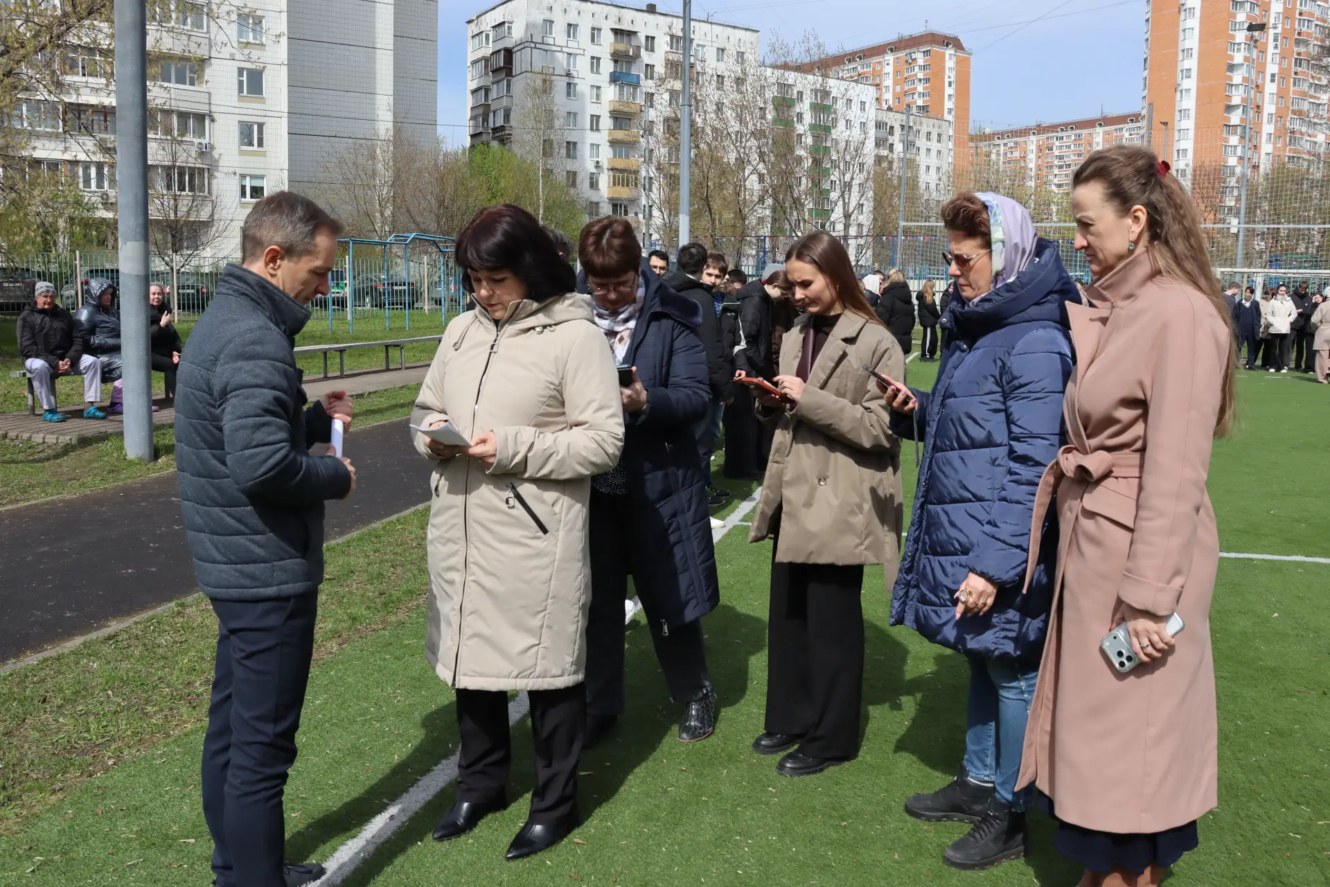 🚨 Сегодня наша школа показала, как действует команда!    🏫 Сегодня во всех корпусах нашей школы прош