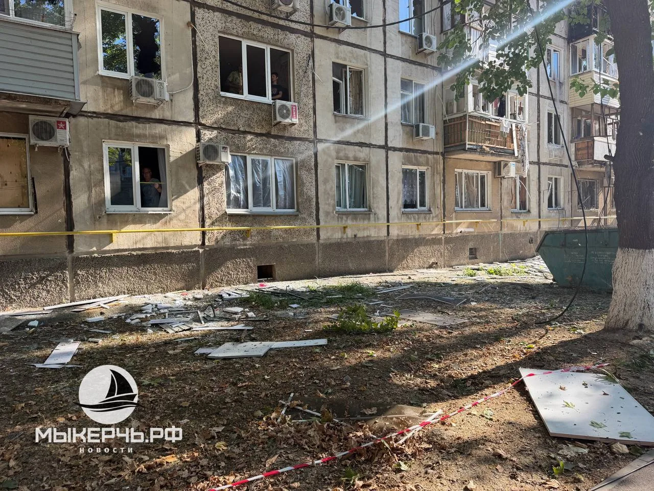 ❗️В Керчи ликвидируют последствия атаки 

Подбитый Украинский БпЛА, начиненный поражающими элементам