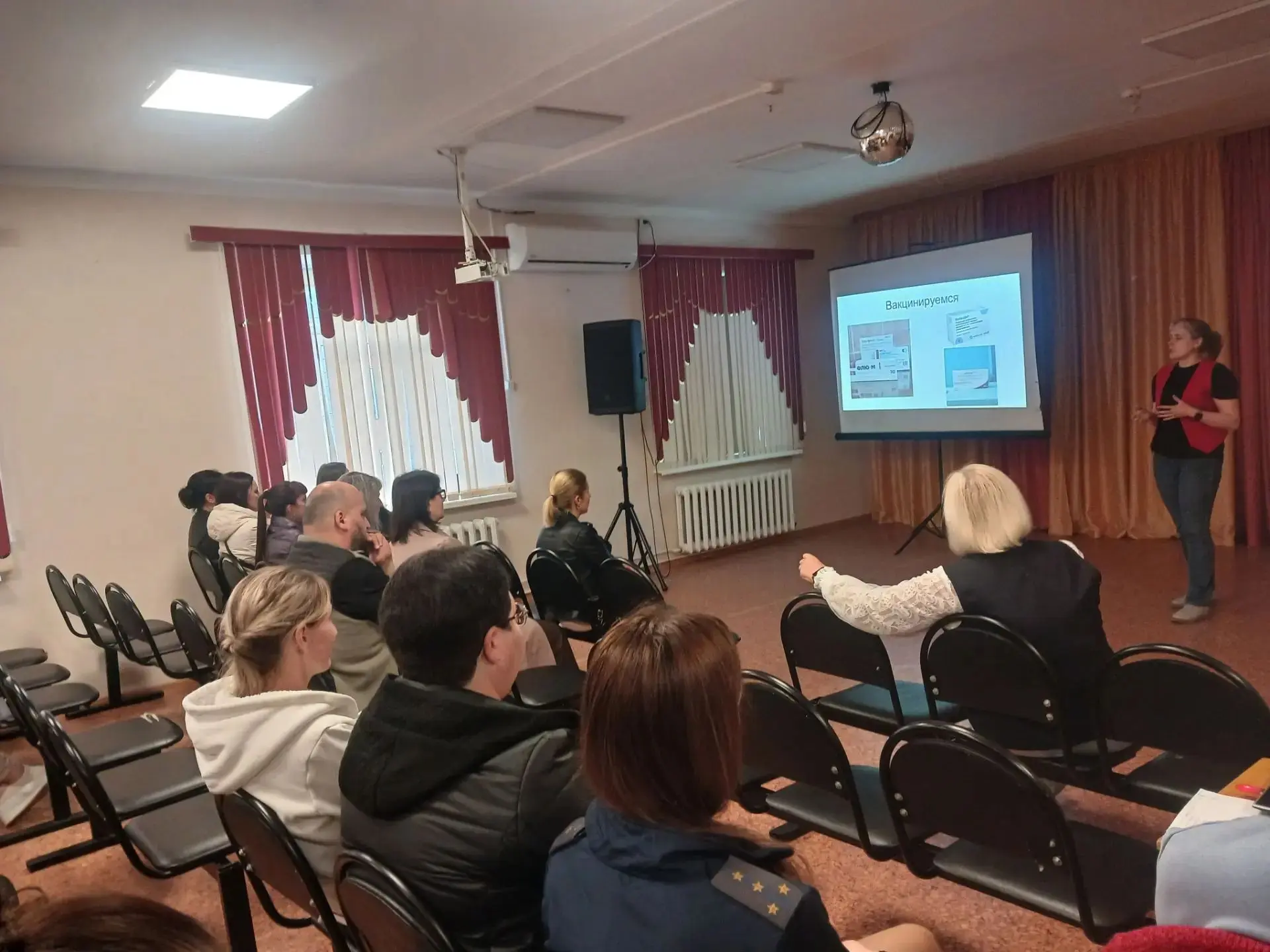 На территории Рамешковскогл муниципального округа  активно развернулась кампания по вак...