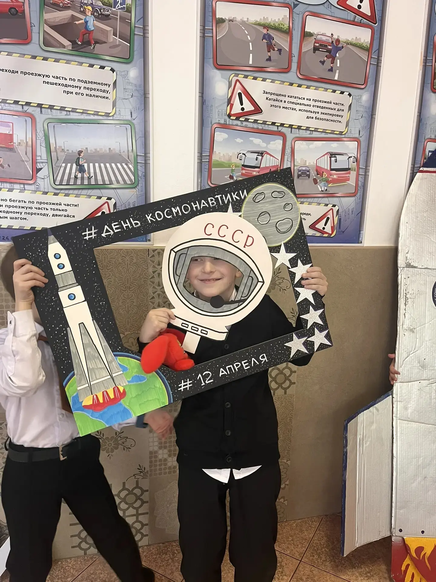 КОСМИЧЕСКИЕ ПРИКЛЮЧЕНИЯ 🚀: НАШИ ЮНЫЕ ИНЖЕНЕРЫ 👩‍🔧👨‍🔧 У ВАС В ОБЪЕКТИВЕ 📸  Всю космическую неделю (а 