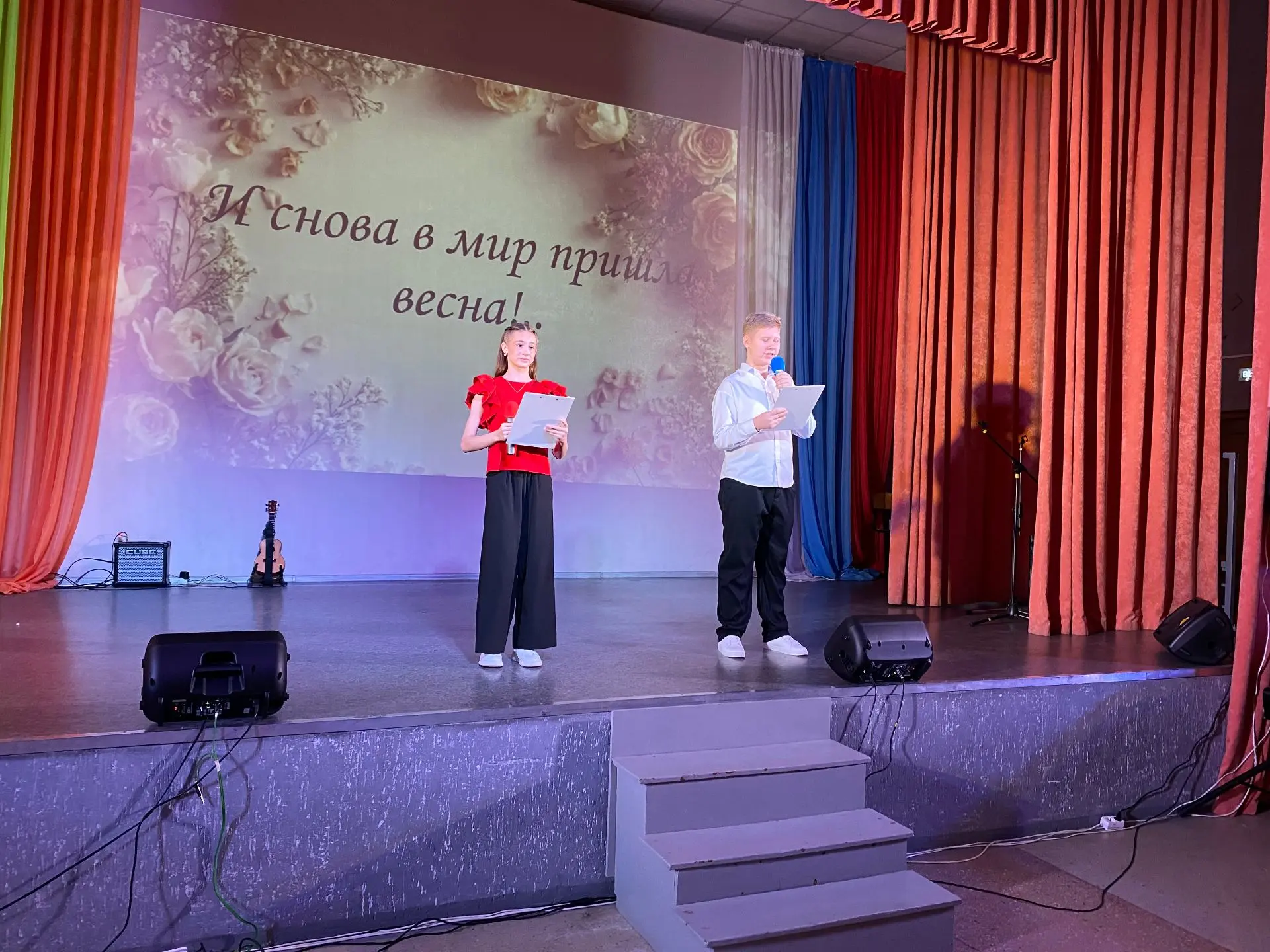 И снова в мир пришла весна! 🌷Под таким девизом в лицее прошёл праздничный концерт к 8 Марта.   👏🏻Бла