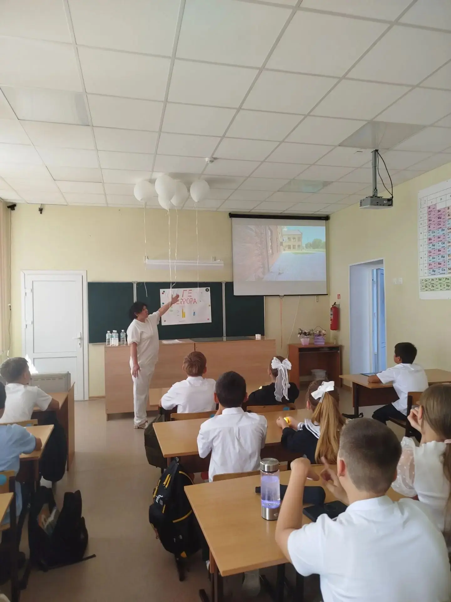 3 сентября 2026 года учащиеся 5 класса МБОУ Заветинской СОШ #2 приняли активное участие...