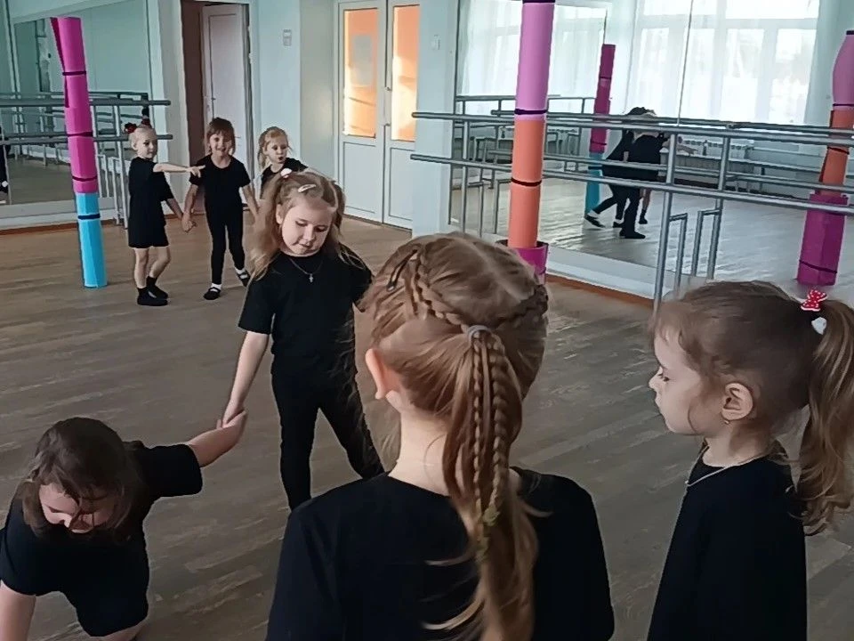 ✅ Раскройте магию движения через танцевальную грамматику! ✨