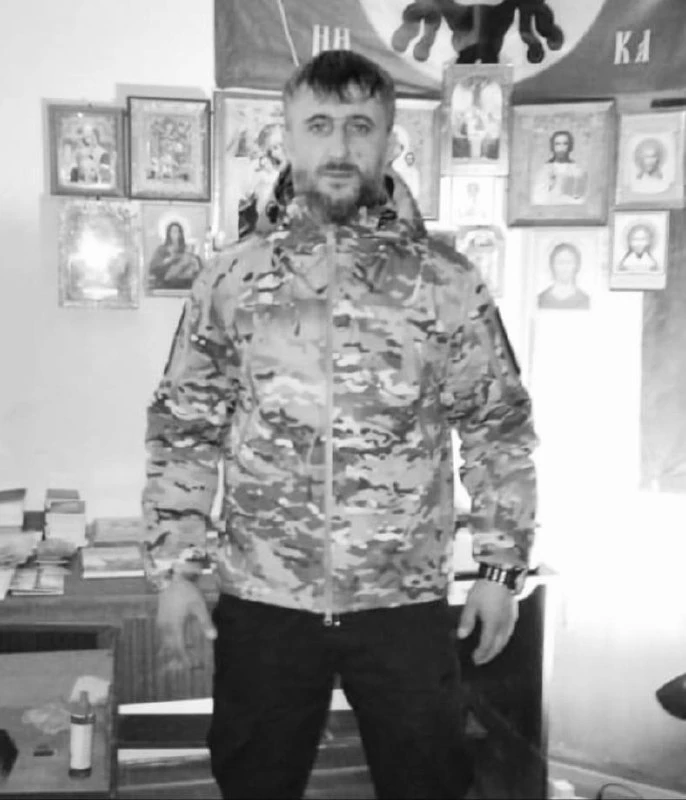 В Цхинвале проводили в последний путь участника СВО Тиграна Габатова

Проститься с бойцом пришли род