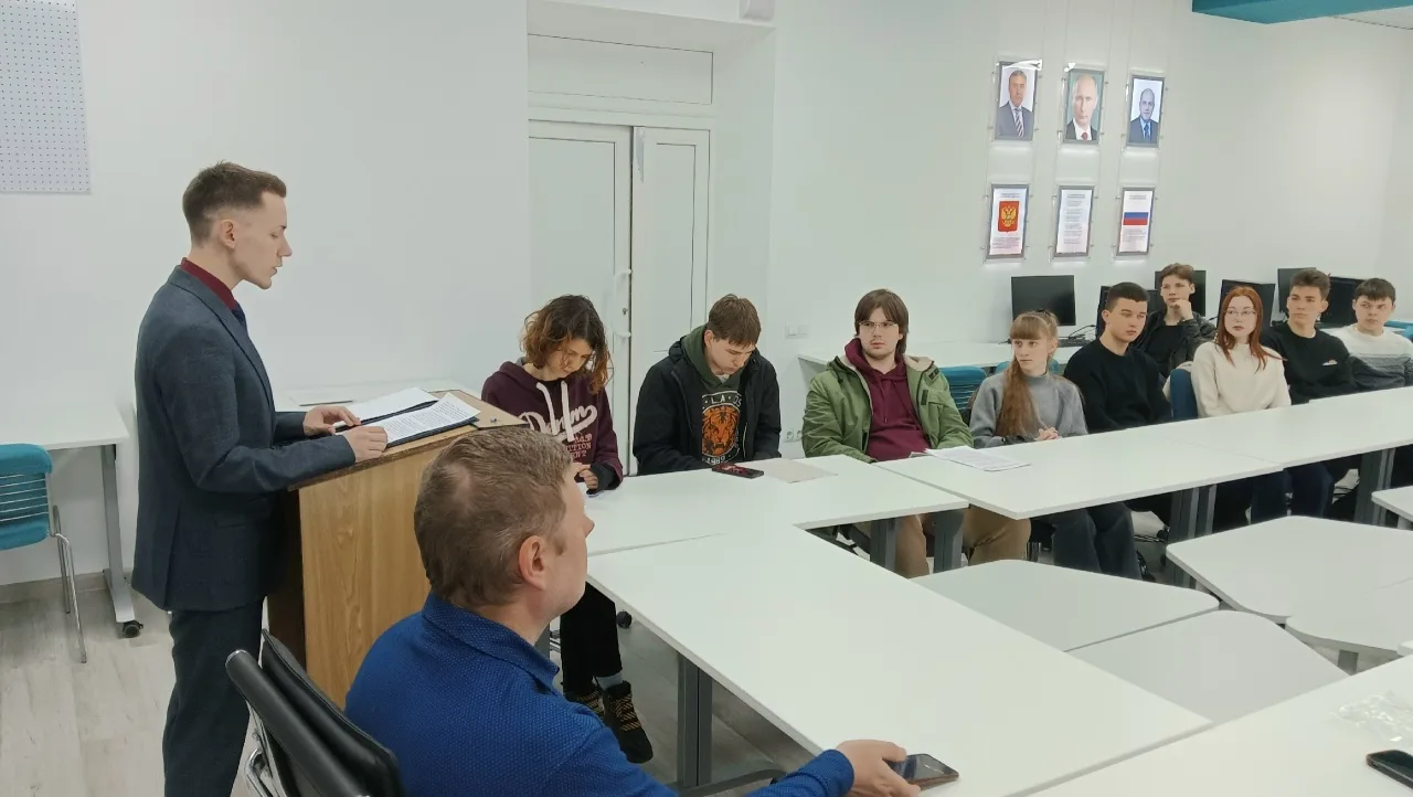 На историческом факультете ДонГУ подвели итоги студенческой научной конференции     ✅ На историческо