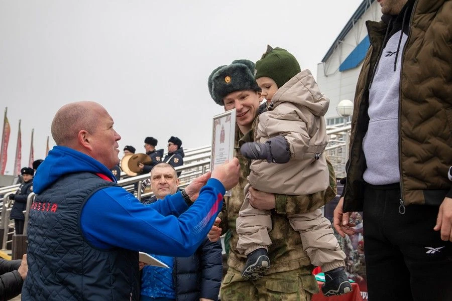 В Хабаровске отметили юбилей Росгвардии большим спортивным праздником   🛡 В ознаменование 215-летия 