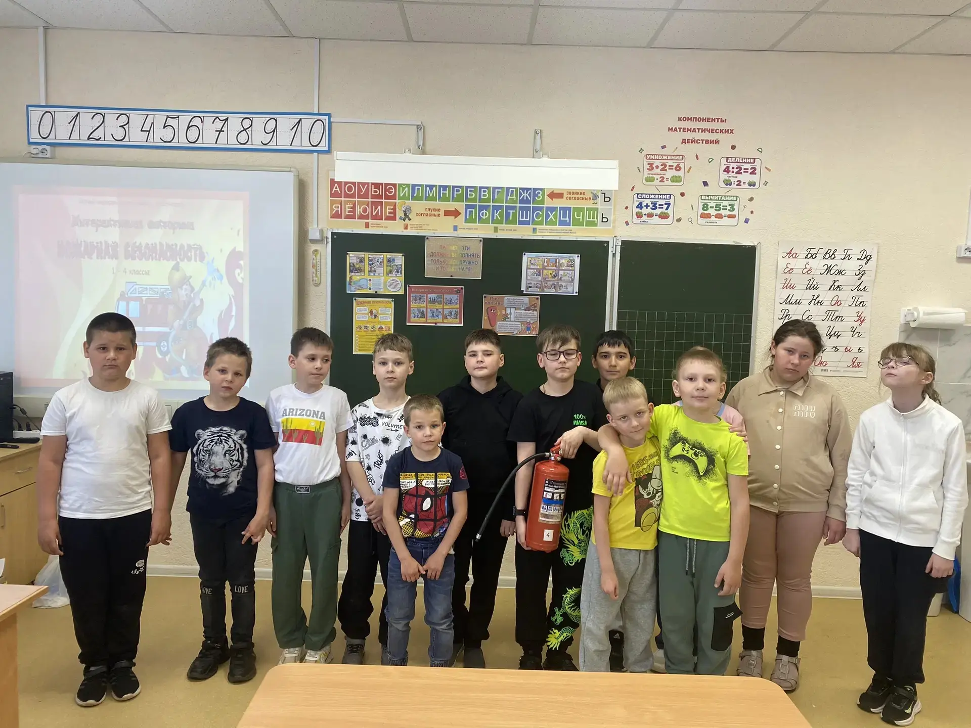 Ярко, весело и интересно проходят дни в пришкольном лагере ,, Дружба,, 3 июня лагерь ра...