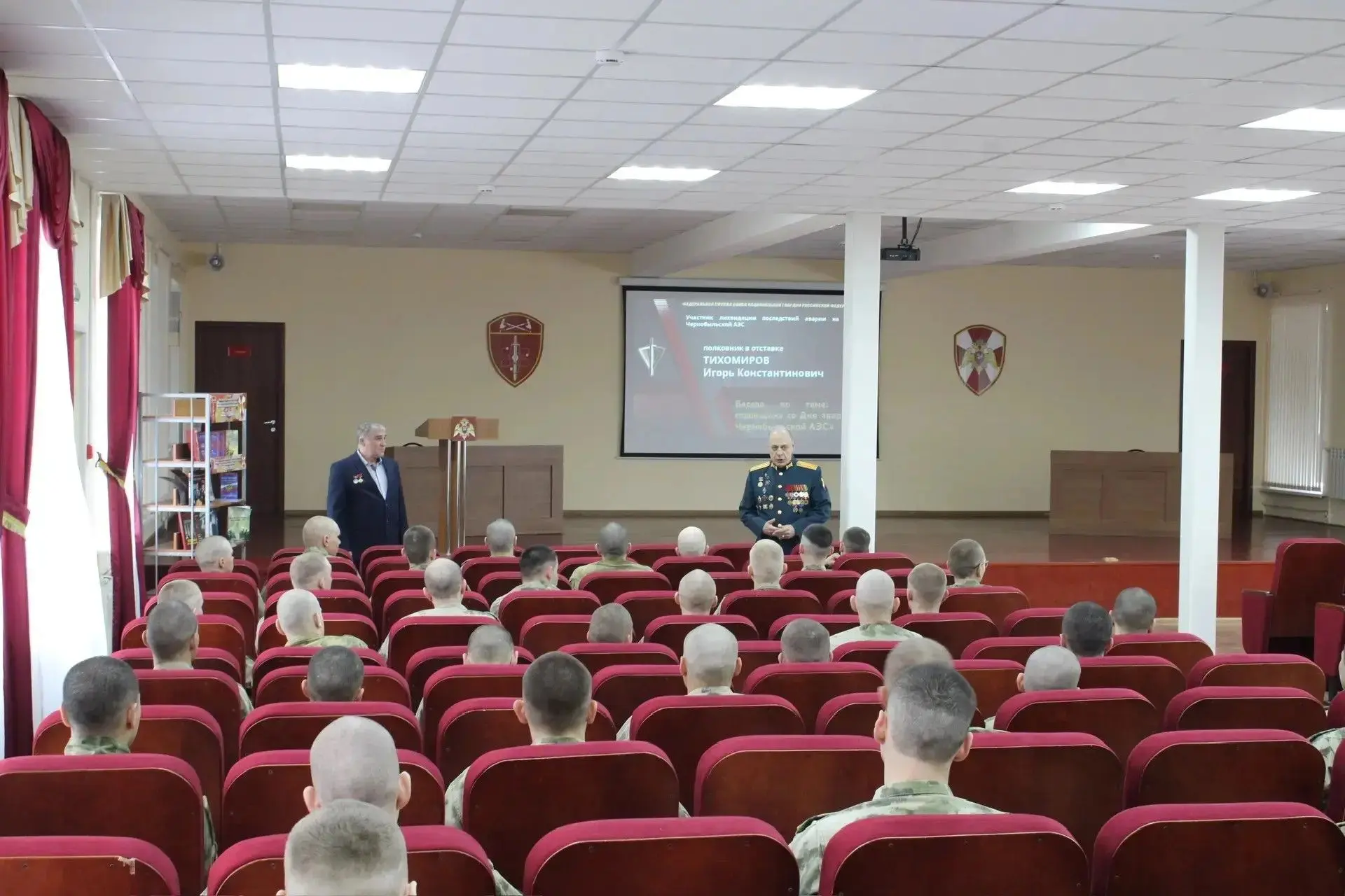 Ветеран Росгвардии рассказал военнослужащим о катастрофе на Чернобыльской АЭС  ➡️В Дзержинском полку