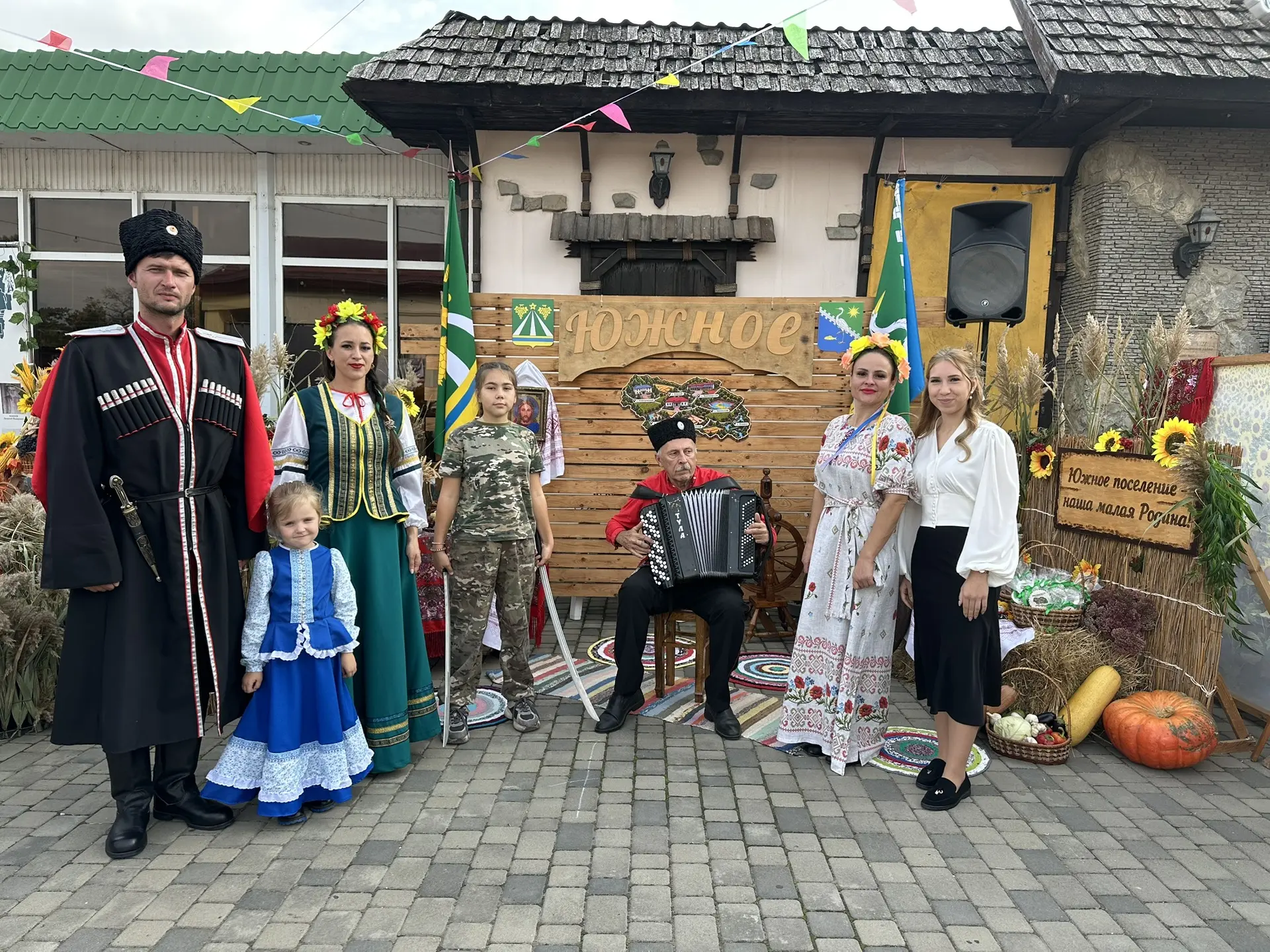 🎉 С 102-й годовщиной образования Крымского района и 164-ым днем рождения города Крымска!