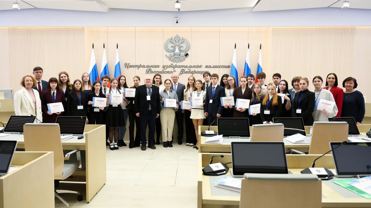🎉 Наши школьники победили во Всероссийской олимпиаде «Софиум»! 🌟  Ученики из Липецкой области показа