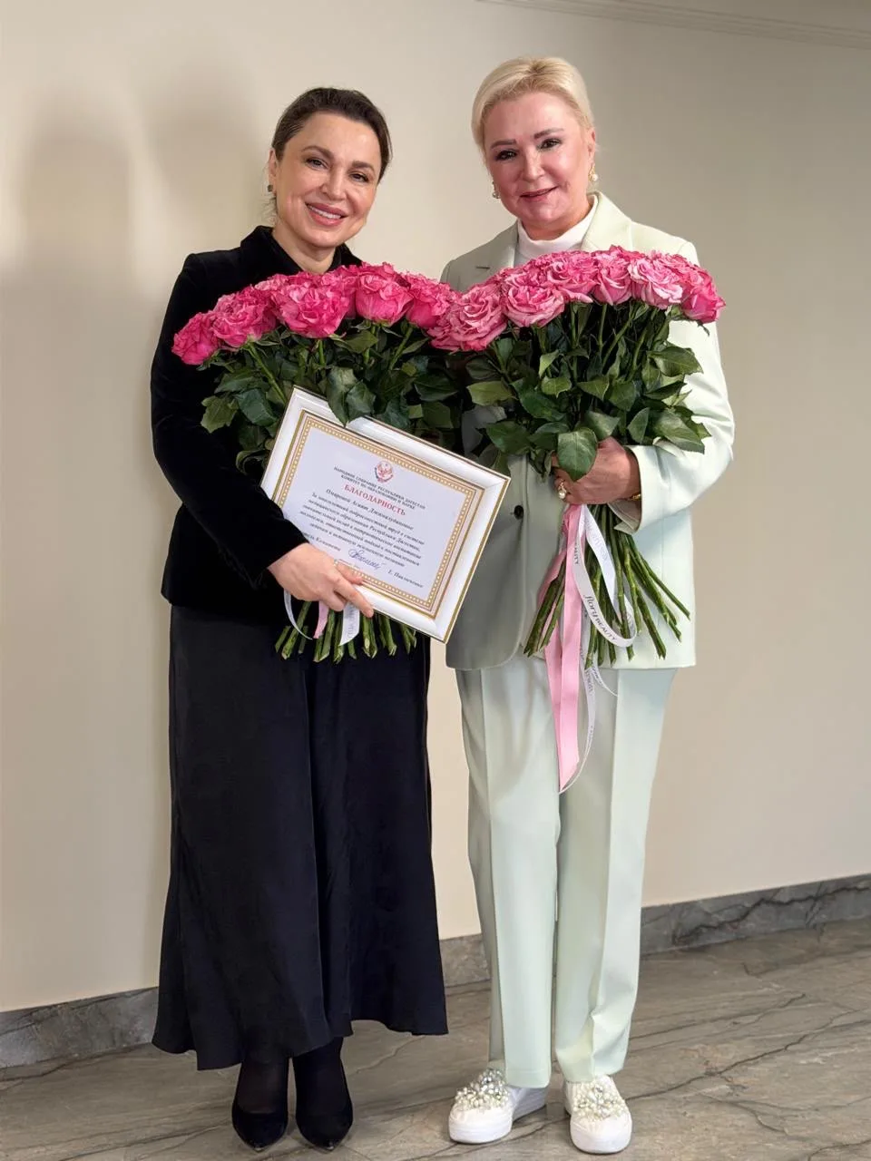 🤝 Заместитель Председателя Народного Собрания РД Елена Павлюченко поздравила коллектив...