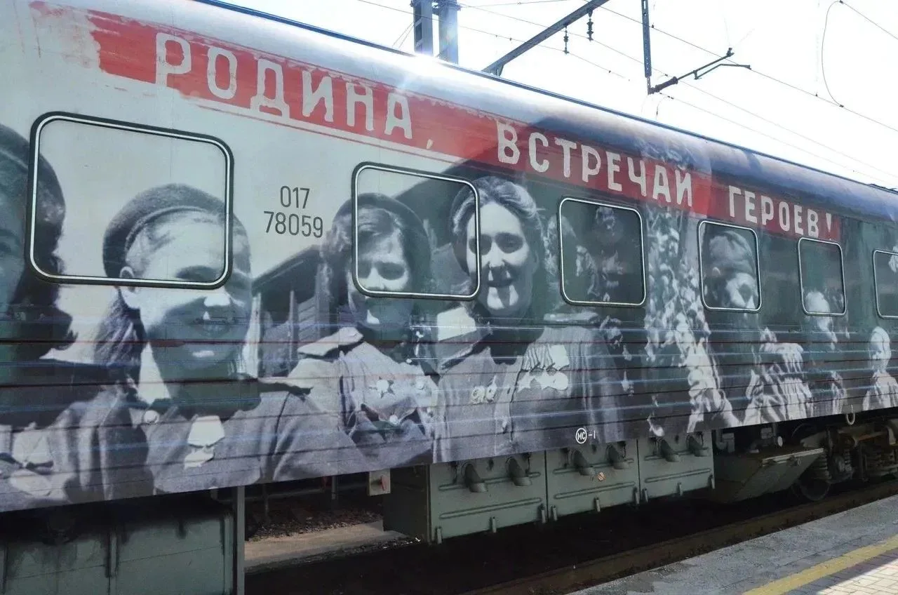 🚂 Студенты ОмГУ посетили «Поезд Победы»

Студенты ОмГУ стали участниками уникального федерального п